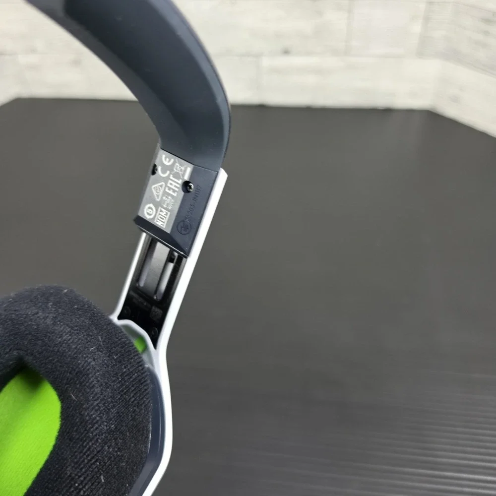 ASTRO Gaming A20 Gen 2 Wireless Gaming Headset Xbox Series X S White Green‎
